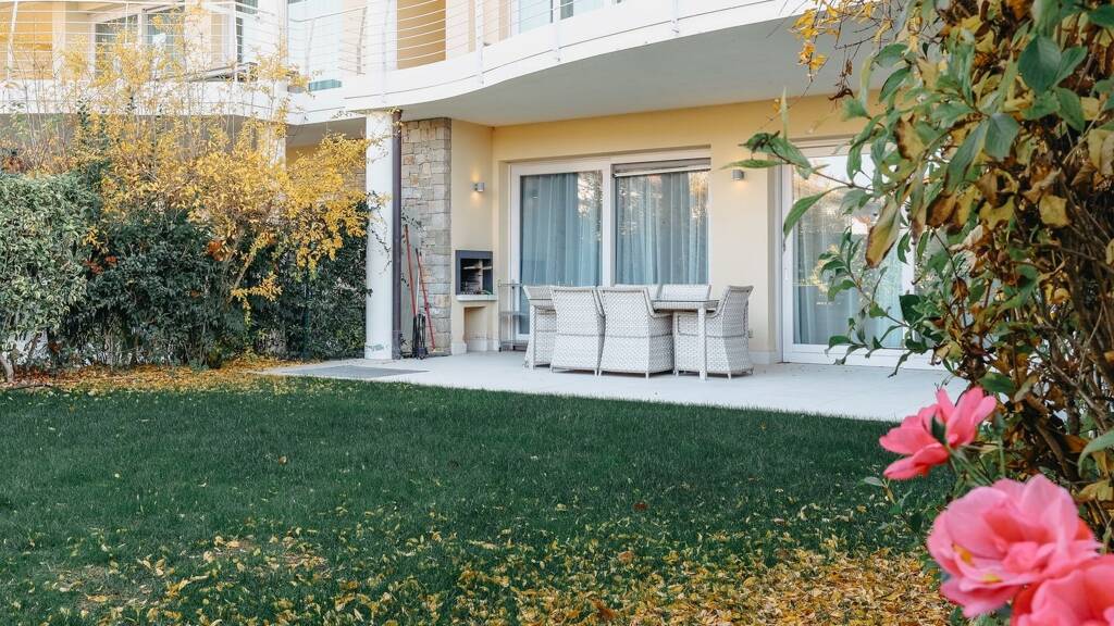 Studio zum Kauf 650.000 € 3 Zimmer 146 m² Sirmione