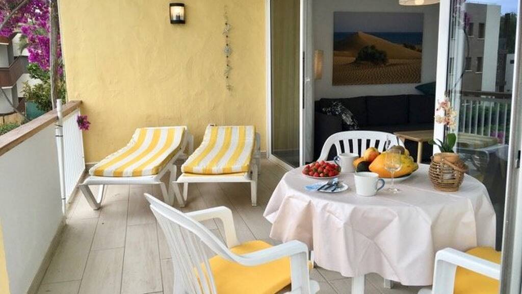 Studio zur Miete provisionsfrei 1.500 € 2 Zimmer 57 m² frei ab sofort Calle Bremen Playa del Inglés 35100