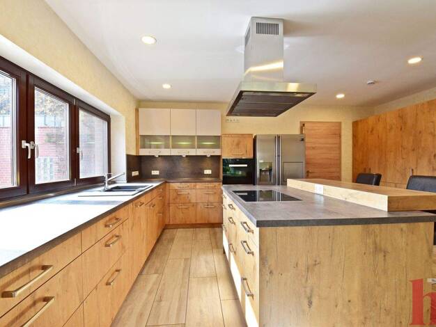 Wohnung zur Miete 800 € 4 Zimmer 122,1 m² 1. Geschoss frei ab 01.04.2026 Lohne 49393