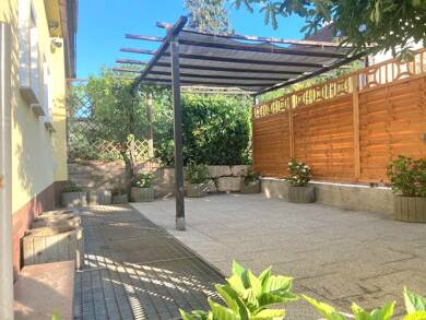 Wohnung zur Miete 1.150 € 3 Zimmer 90 m² 2 Geschosse Oberesslingen - Ost Esslingen am Neckar 73730