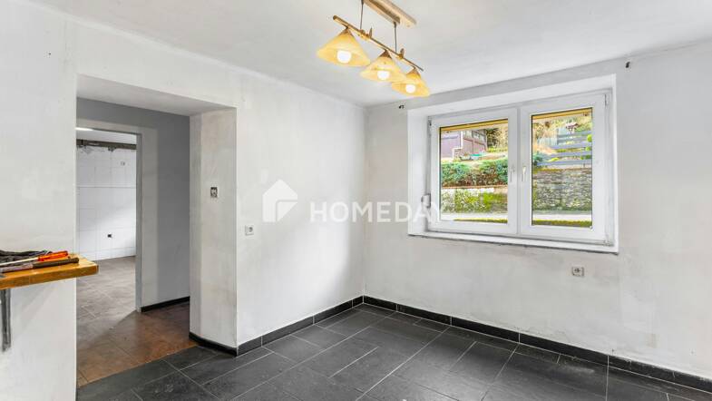 Einfamilienhaus zum Kauf 125.000 € 6 Zimmer 129 m² 849 m² Grundstück Wadrill Wadern 66687