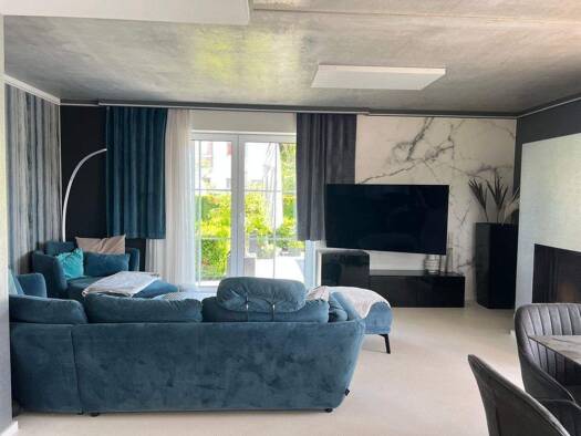 Einfamilienhaus zum Kauf provisionsfrei 10,5 Zimmer 289,1 m² 736 m² Grundstück frei ab 30.09.2026 Bad Berka Bad Berka 99438