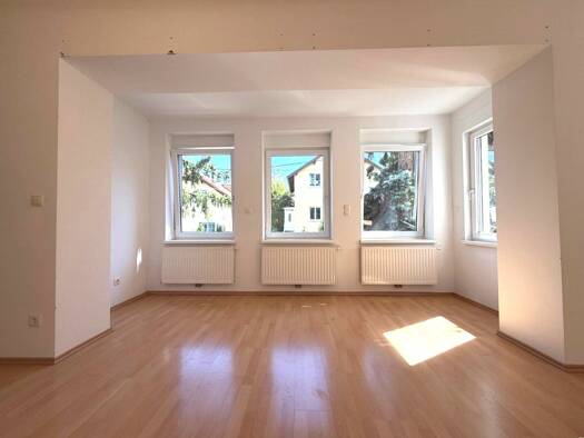 Wohnung zur Miete 701 € 1 Zimmer 40 m² 1. Geschoss Dostojewskijgasse 5 Wien 1130
