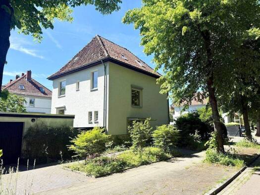 Einfamilienhaus zum Kauf 595.000 € 6,5 Zimmer 177 m² 796 m² Grundstück frei ab sofort West Hildesheim 31139
