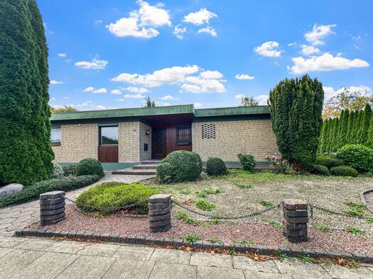 Bungalow zum Kauf 385.000 € 5 Zimmer 150,7 m² 750 m² Grundstück Oldenburg Oldenburg in Holstein 23758