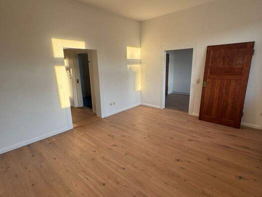 Wohnung zur Miete 303 € 3 Zimmer 50,5 m² Auestraße 43 Zeitz 06711