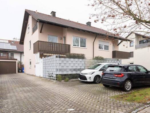 Wohnung zur Miete 630 € 2 Zimmer 45 m² 2. Geschoss frei ab sofort Ingolstadt 85049