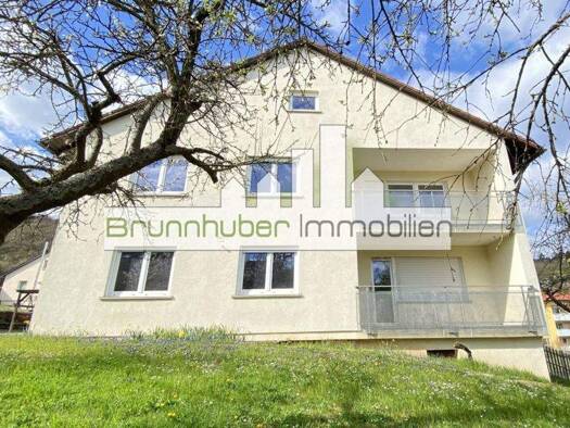 Einfamilienhaus zum Kauf provisionsfrei 249.000 € 9 Zimmer 253,2 m² 836 m² Grundstück frei ab sofort Eselspfad 2 Hammelburg 97762