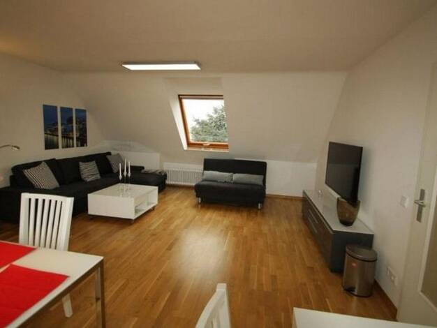 Wohnung zur Miete 810 € 2 Zimmer 20 m² Gerhard-vom-Rath-Straße 67 Raderberg Köln 50968