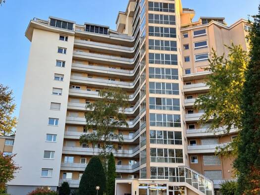 Wohnung zum Kauf 380.000 € 4,5 Zimmer 120 m² 7. Geschoss frei ab 01.11.2026 Böblingen Böblingen 71034