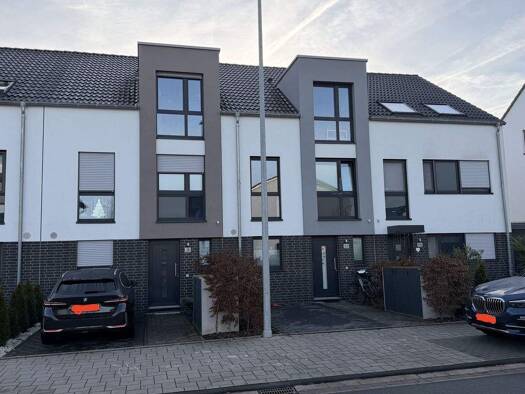 Reihenmittelhaus zur Miete 1.900 € 4 Zimmer 150 m² 220 m² Grundstück frei ab 01.04.2026 Franz-Durant-Straße 11 Keldenich Wesseling 50389