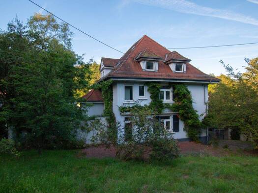 Mehrfamilienhaus zum Kauf 11 Zimmer 300 m² 2.560 m² Grundstück Schwäbisch Gmünd 73525