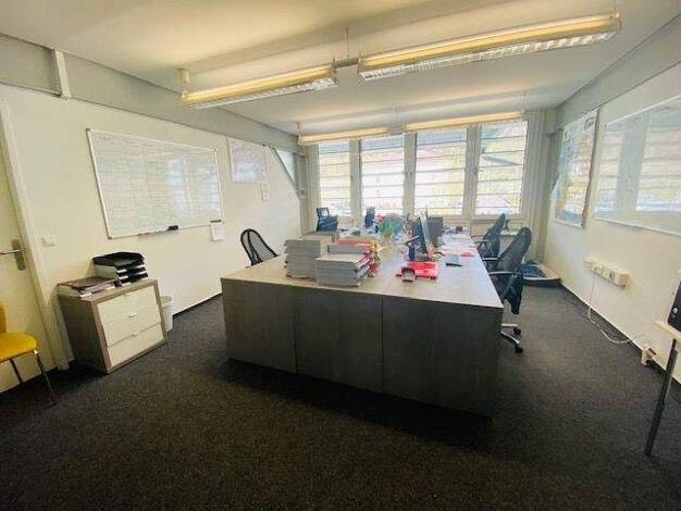 Bürofläche zur Miete provisionsfrei 330 € 4 m² Bürofläche Pforzheimerstr. Ettlingen 76275
