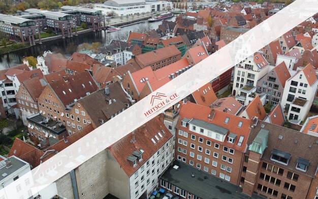 Wohnung zum Kauf 699.000 € 8 Zimmer 280 m² EG frei ab 01.11.2026 Innenstadt Lübeck / Innenstadt 23552