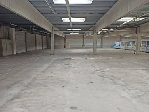 Lagerhalle zur Miete provisionsfrei 9,50 € 1.852 m² Lagerfläche teilbar ab 1.472 m² Dachau Dachau 85221