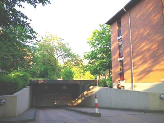 Tiefgaragenstellplatz zur Miete provisionsfrei 100 € Freiburger Str. 1/Ecke Ostlandstraße Weiden Köln 50859