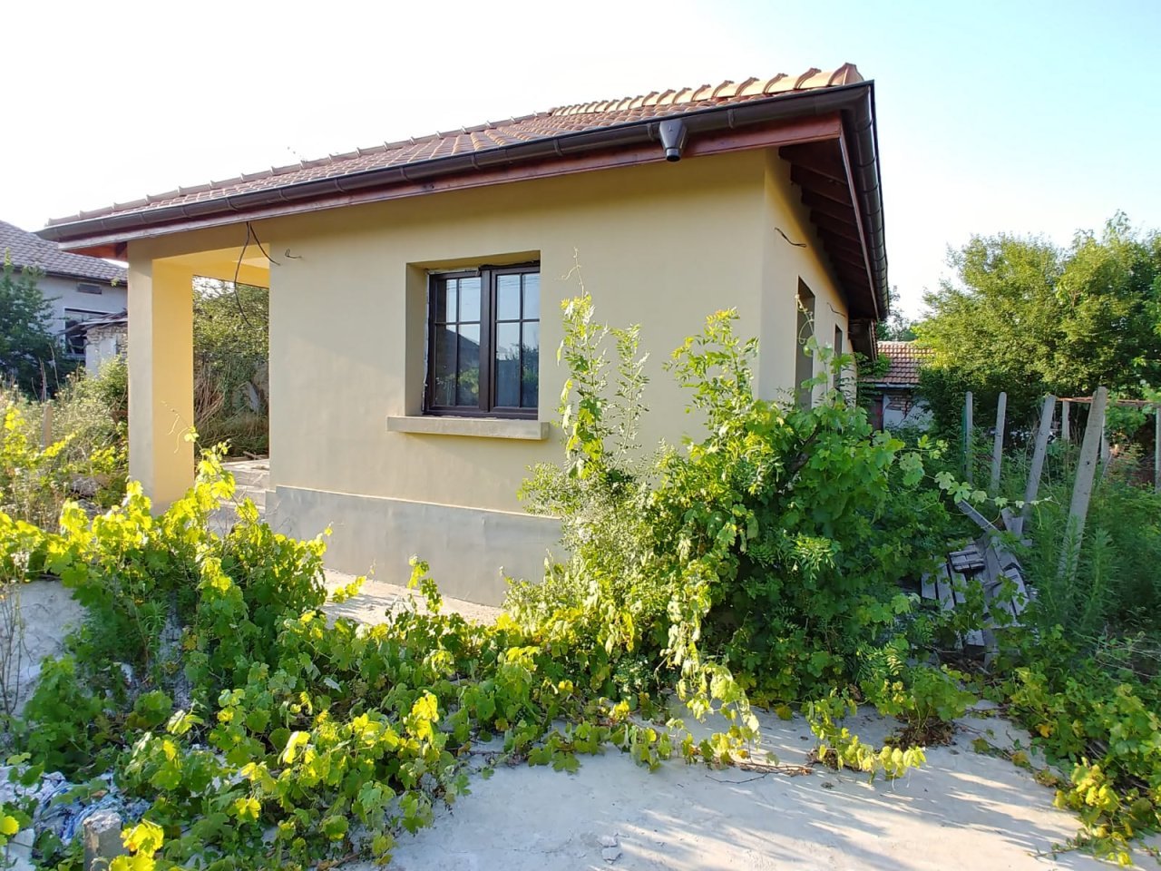 Bungalow zum Kauf provisionsfrei 55.000 € 3 Zimmer 75 m²<br/>Wohnfläche 1.500 m²<br/>Grundstück Trastikovo 9134