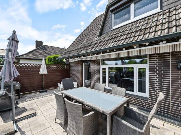 Doppelhaushälfte zum Kauf 399.999 € 4 Zimmer 100 m² 455 m² Grundstück Kröppelshagen-Fahrendorf 21529