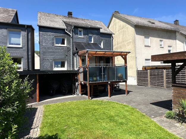 Einfamilienhaus zum Kauf 230.000 € 4 Zimmer 110,9 m² 1.051 m² Grundstück Velmede Bestwig 59909