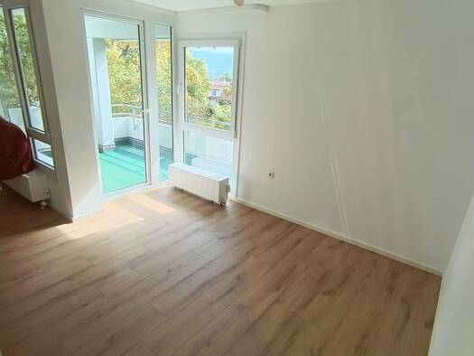 Wohnung zur Miete 890 € 3,5 Zimmer 84 m² Geschoss 2/3 frei ab sofort Neißestraße 14 Bettringen Schwäbisch Gmünd 73529