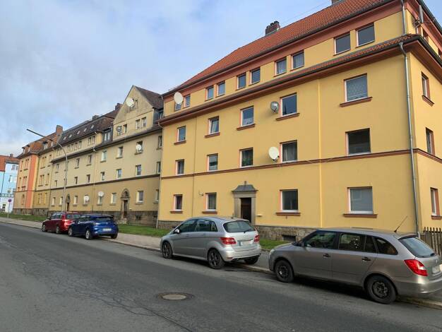 Wohnung zur Miete 650 € 4 Zimmer 99 m² 3. Geschoss Innenstadt Hof 95030