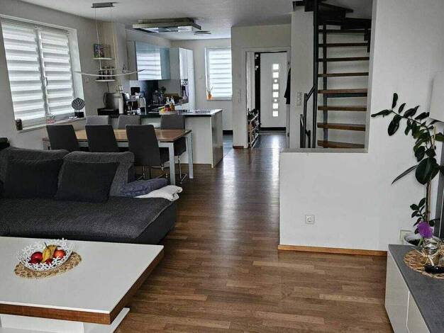 Reihenendhaus zum Kauf 549.000 € 4 Zimmer 130 m² 189 m² Grundstück Rottenbauer Würzburg 97084