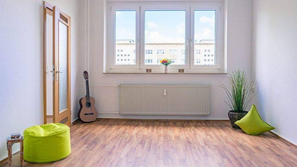 Wohnung zur Miete 270 € 2 Zimmer 44,5 m² 2. Geschoss C.-v.-Ossietzky-Str. 238 Gablenz Chemnitz 09127