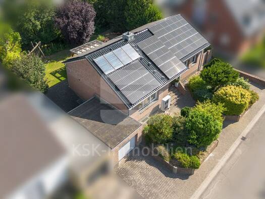 Einfamilienhaus zum Kauf 525.000 € 4 Zimmer 114,7 m² 704 m² Grundstück Buir Kerpen 50170
