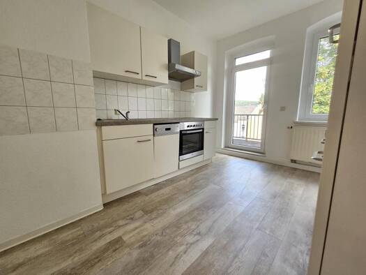 Wohnung zur Miete 452 € 3 Zimmer 82,1 m² 1. Geschoss Lutherstraße 15 Aue 08280