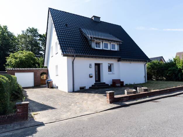 Einfamilienhaus zum Kauf 398.000 € 6 Zimmer 144,2 m² 797 m² Grundstück Dickenberg Ibbenbüren 49479