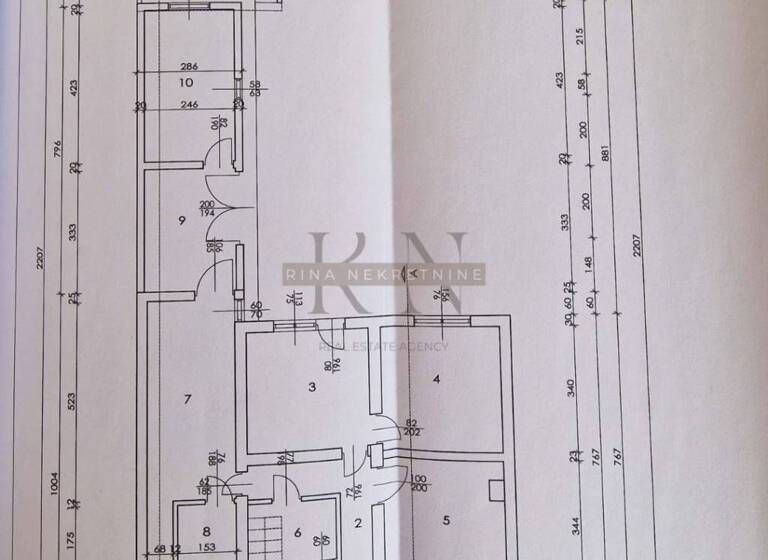 Haus zum Kauf 265.000 € 7 Zimmer 270 m² Gracani, Podsljeme Gracani