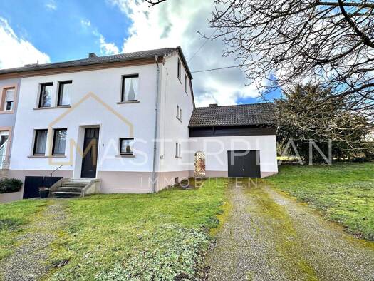 Reihenendhaus zum Kauf 180.000 € 9 Zimmer 161 m² 1.165 m² Grundstück Fremersdorf Rehlingen-Siersburg / Fremersdorf 66780
