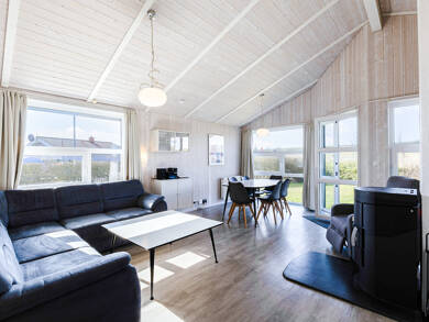 Einfamilienhaus zum Kauf 299.900 € 4 Zimmer 62 m² 394 m² Grundstück Friedrichskoog - Spitze 25718