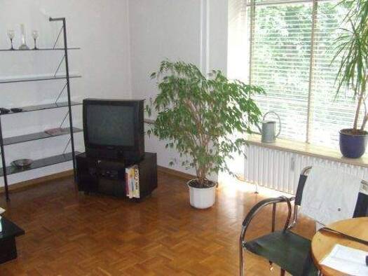 Wohnung zur Miete Wohnen auf Zeit 950 € 1,5 Zimmer 40 m² frei ab 01.01.2026 Kyffhäuser Str. Oberkassel Düsseldorf 40545
