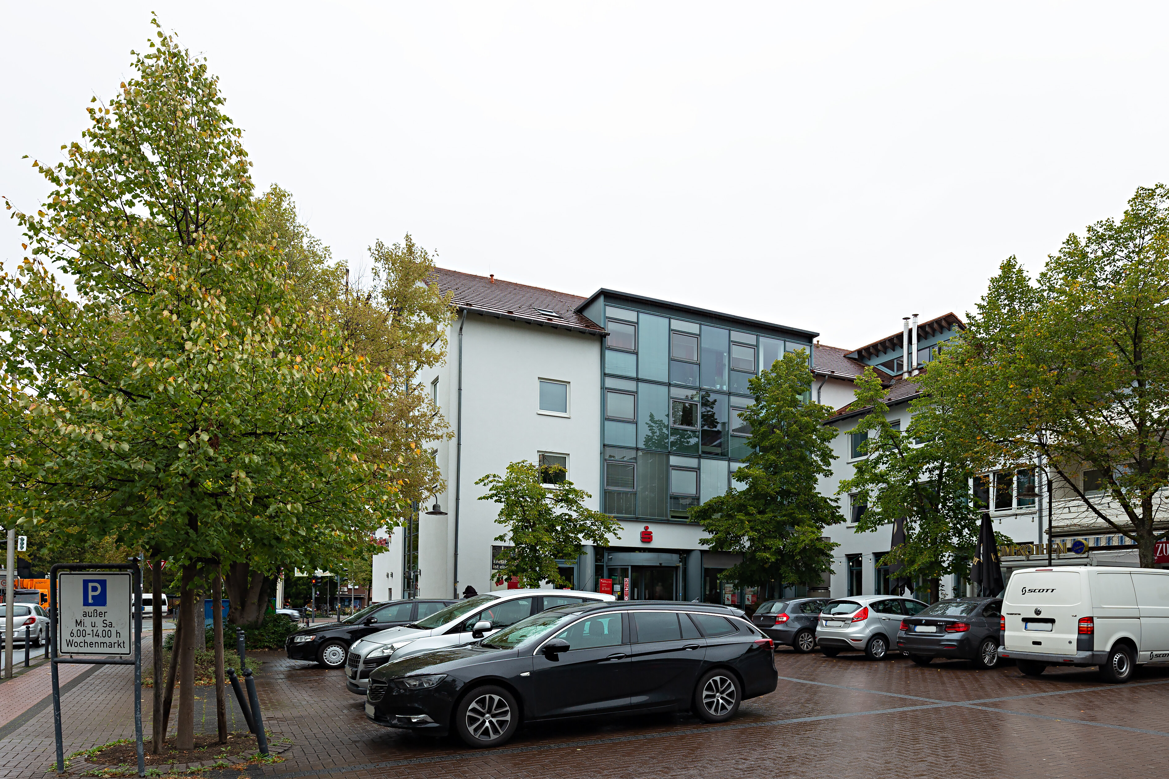 Wohnung zur Miete 660 € 2 Zimmer 73,3 m²<br/>Wohnfläche 3.<br/>Geschoss Lintorfer Markt 1/Am Ritterskamp 2 Lintorf Ratingen 40885