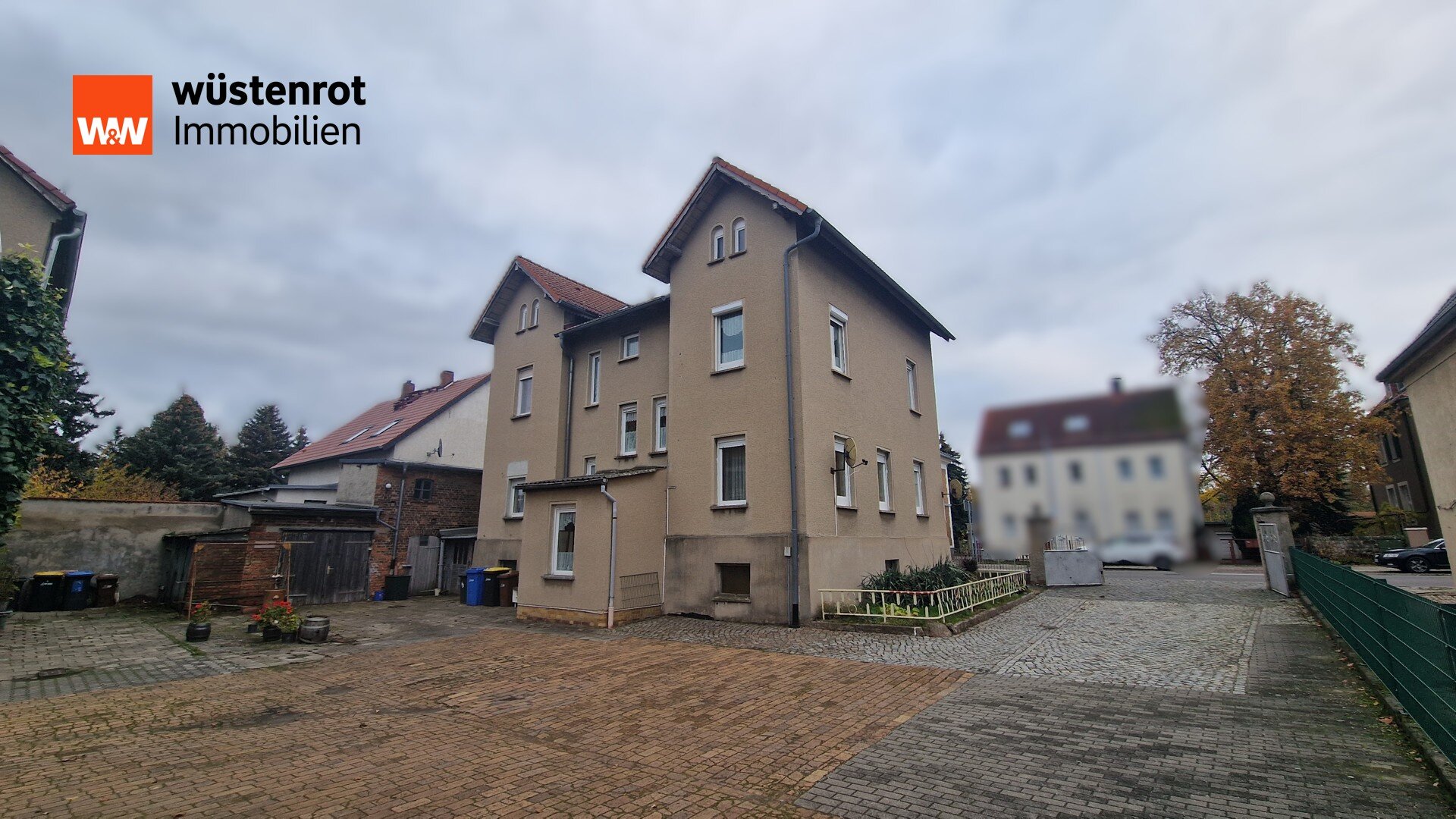 Stadthaus zum Kauf 174.000 € 6 Zimmer 140 m²<br/>Wohnfläche 657 m²<br/>Grundstück Lützen Lützen 06686