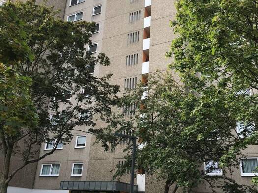 Wohnung zur Miete 808 € 3 Zimmer 74,9 m² 10. Geschoss frei ab 01.03.2026 Mirjam-Pressler-Straße 25 Kranichstein Darmstadt 64289