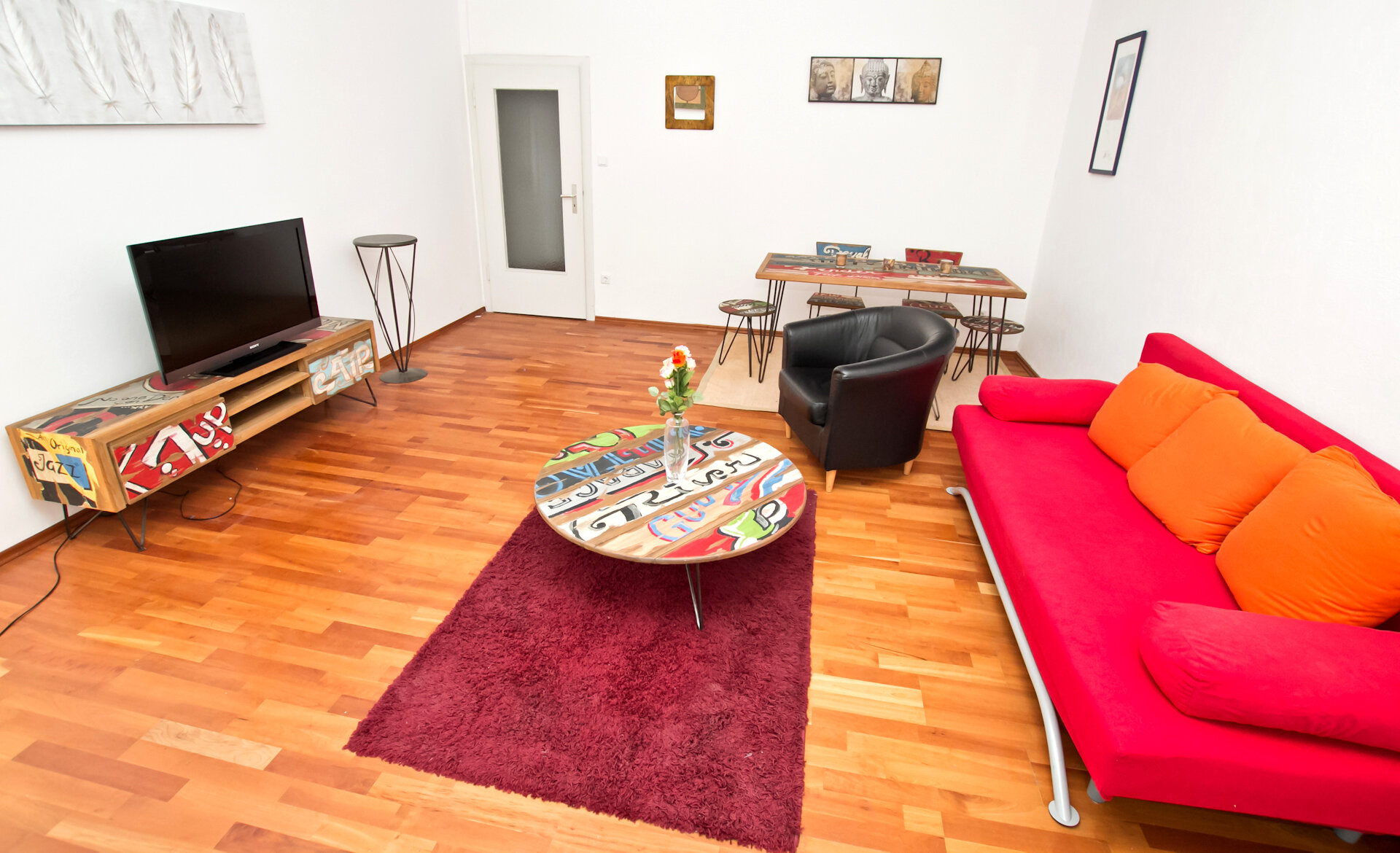 Wohnung zur Miete Wohnen auf Zeit 1.550 € 2 Zimmer 70 m²<br/>Wohnfläche 06.01.2025<br/>Verfügbarkeit Bilk Düsseldorf 40221