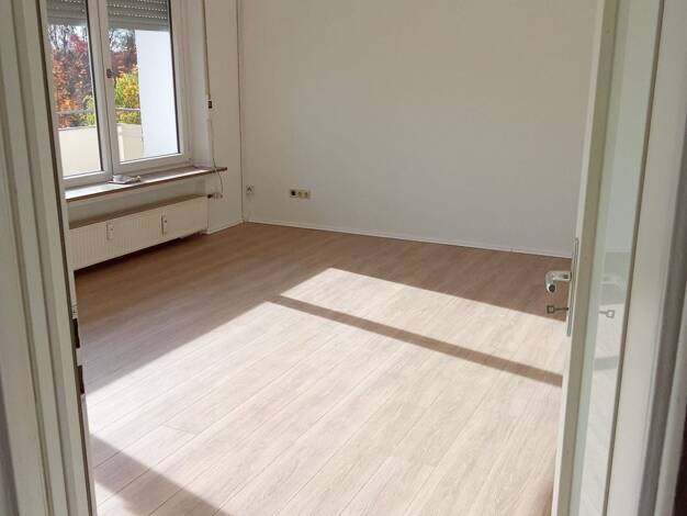 Wohnung zur Miete 812 € 3 Zimmer 94 m² EG frei ab 01.10.2026 Paracelsusstraße 1 Coburg Coburg 96450