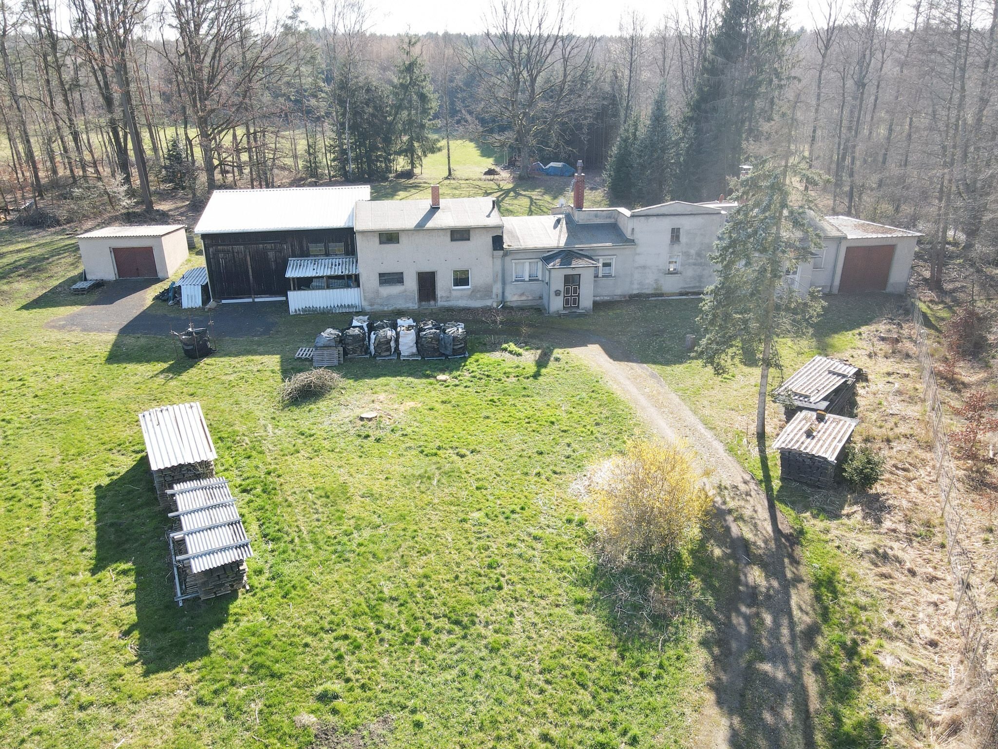 Einfamilienhaus zum Kauf 595.000 € 4 Zimmer 200 m²<br/>Wohnfläche 5.000 m²<br/>Grundstück Liegau-Augustusbad Radeberg 01454