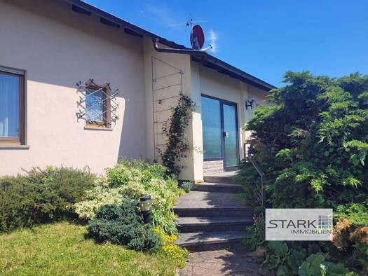Einfamilienhaus zum Kauf 695.000 € 6 Zimmer 185 m² 1.368 m² Grundstück Kirchheim Kirchheim 97268