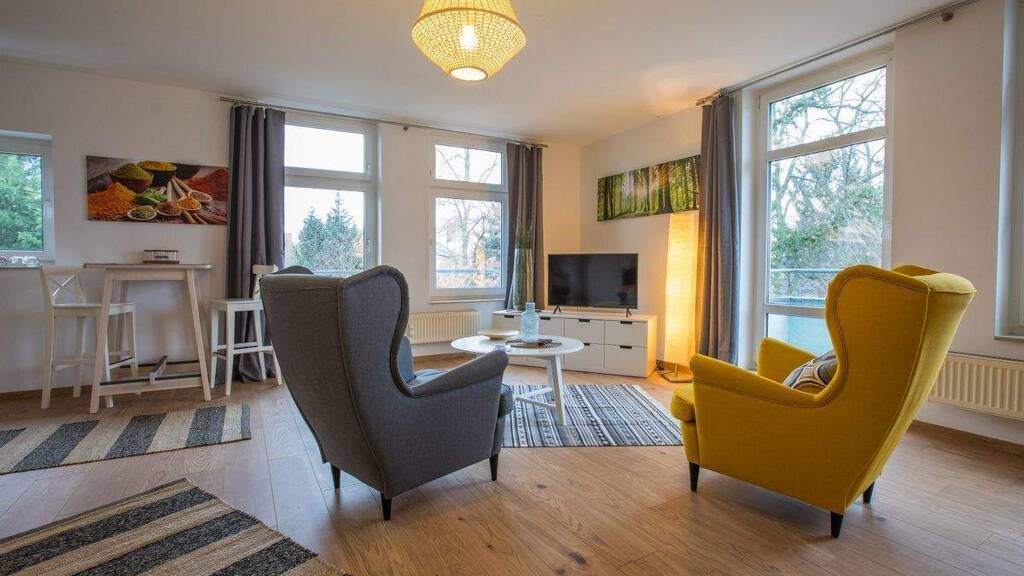 Studio zur Miete Wohnen auf Zeit 2.300 € 1 Zimmer 49 m² frei ab sofort Altglienicke Berlin 12524