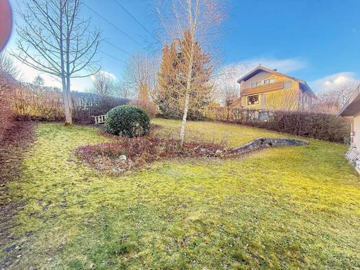 Bungalow zum Kauf 7 Zimmer 180 m² 740 m² Grundstück Waldbrunn 97295