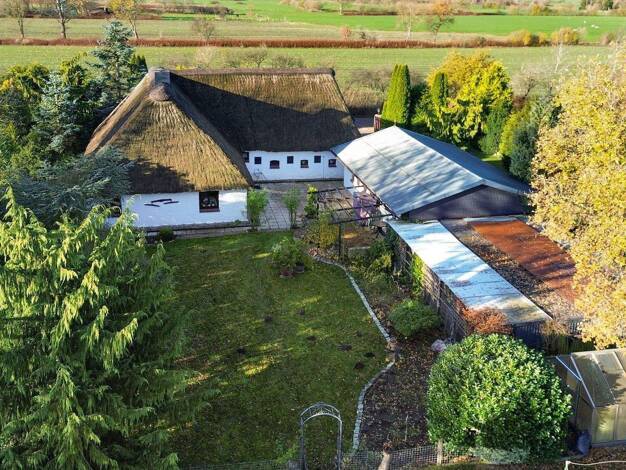 Haus zum Kauf 375.000 € 7 Zimmer 122 m² 4.566 m² Grundstück Tetenhusen 24817