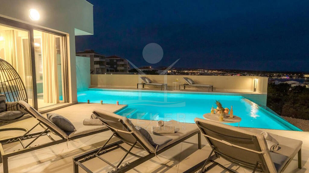 Villa zum Kauf 799.000 € 5 Zimmer 230 m² 500 m² Grundstück Novalja 53291