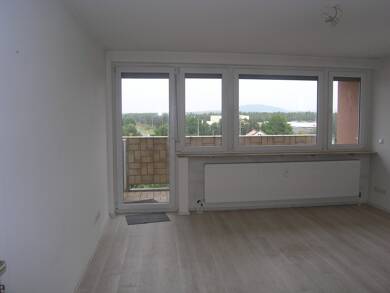 Wohnung zur Miete 710 € 3 Zimmer 71 m² Röthenbacher Straße 3 Schwaig Schwaig 90571