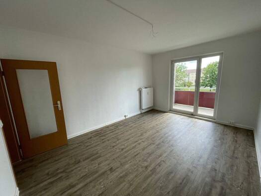 Wohnung zur Miete 448 € 4 Zimmer 72,1 m² EG frei ab 15.03.2026 Hans-Grade-Straße 6 Aschersleben 06449