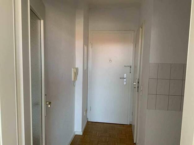 Wohnung zur Miete 250 € 1 Zimmer 25 m² 3. Geschoss frei ab 20.12.2025 Johannisplatz 4 Zentrum-Südost Leipzig 04103
