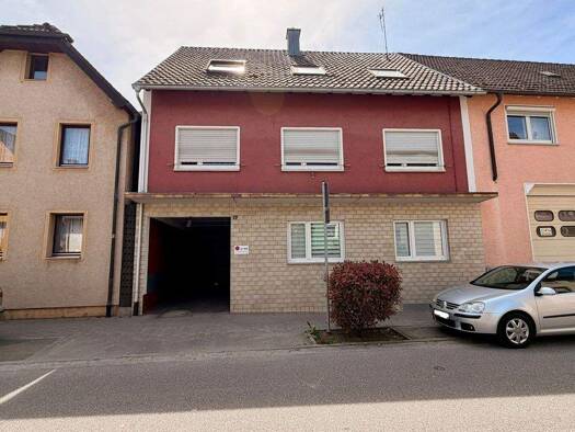 Mehrfamilienhaus zum Kauf als Kapitalanlage geeignet 385.500 € 11 Zimmer 269 m² 212 m² Grundstück Bahnhofstraße 19 Kippenheim Kippenheim 77971