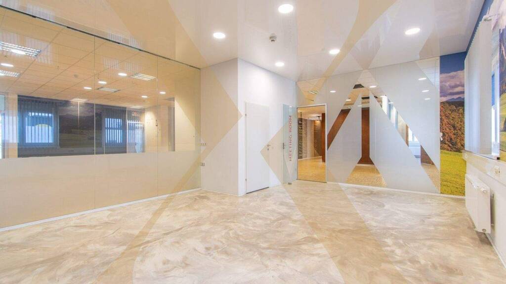 Büro zur Miete 3.615 € Ansfelden 4052